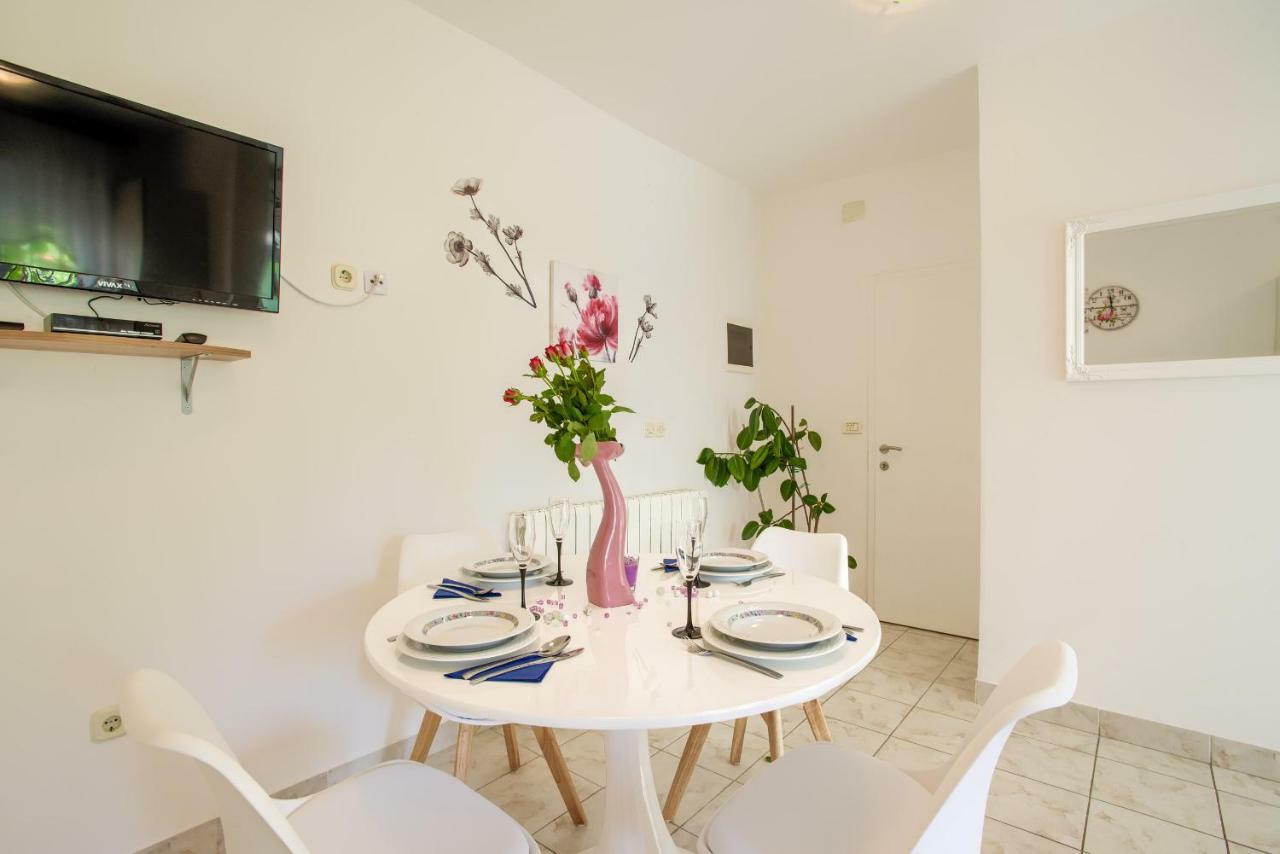 Apartman Paola Pula Exteriér fotografie